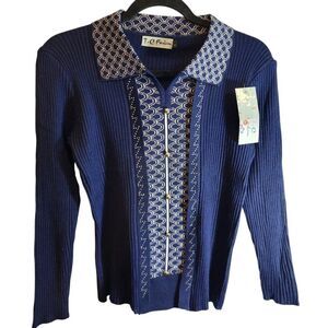 T.C. FASHION BLUE WHITE SWEATER CARDIGAN SIZE LARGE ZIP FRONT LONG SLEEVE NWT